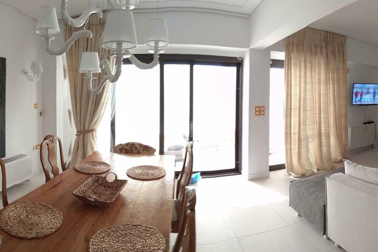 Loutraki Μοναδικής Θέσης Διαμέρισμα Στη Θάλασσα Exterior photo